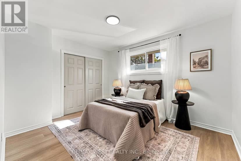 1271 Franklin Drive — photo 15 of 34