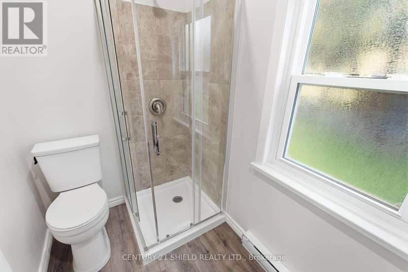 13 Oak Street — photo 22 of 40