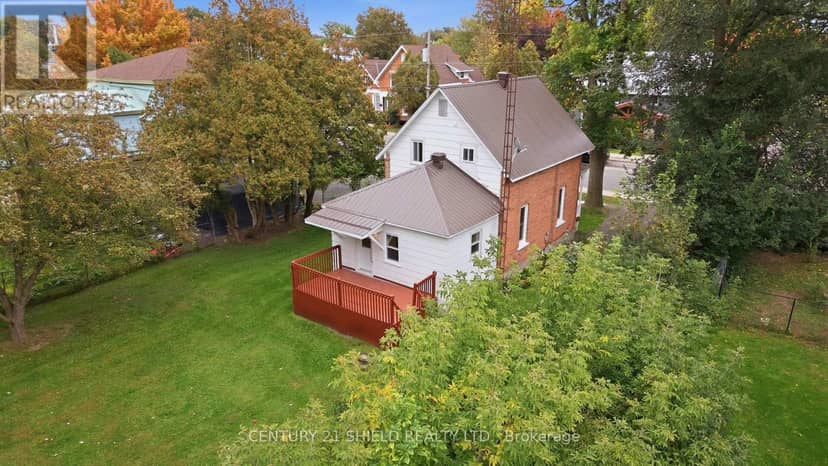 13 Oak Street — photo 36 of 40