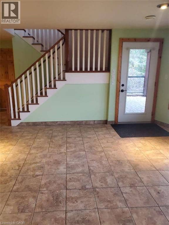 477 Hwy 586 — photo 36 of 40