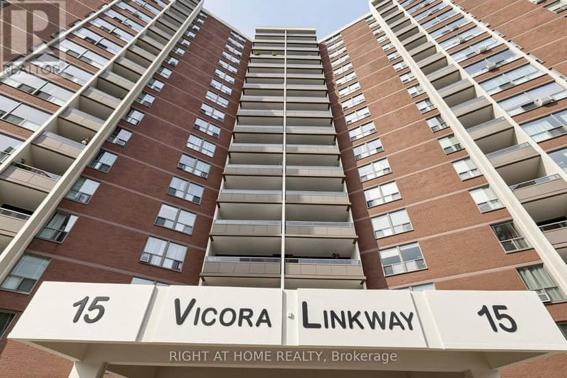 1116 - 15 Vicora Linkway — photo 32 of 40