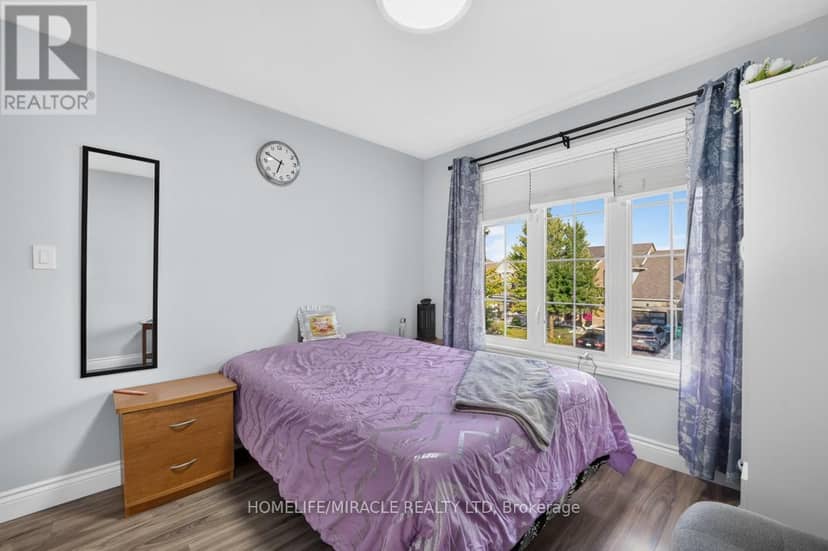 21 Chalkfarm Crescent — photo 22 of 25