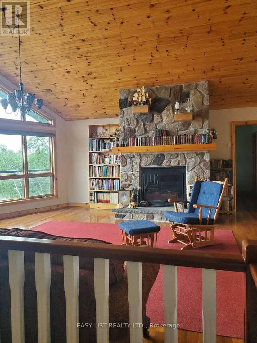 477 Hwy 586 — photo 12 of 40