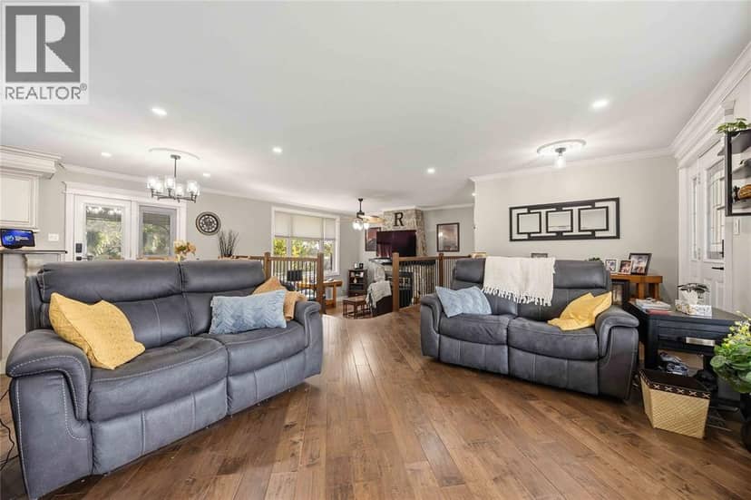 416 Holland Street — photo 15 of 40
