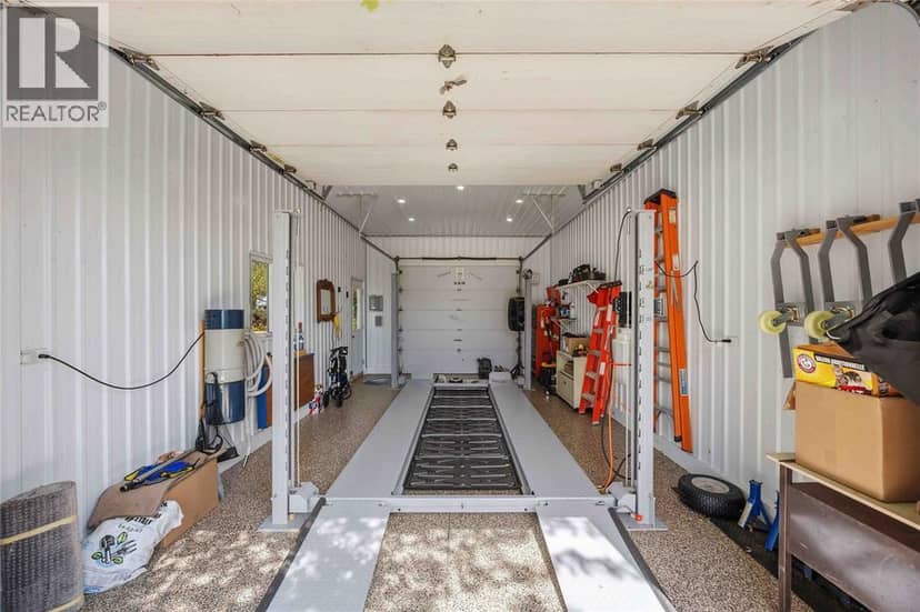 416 Holland Street — photo 33 of 40