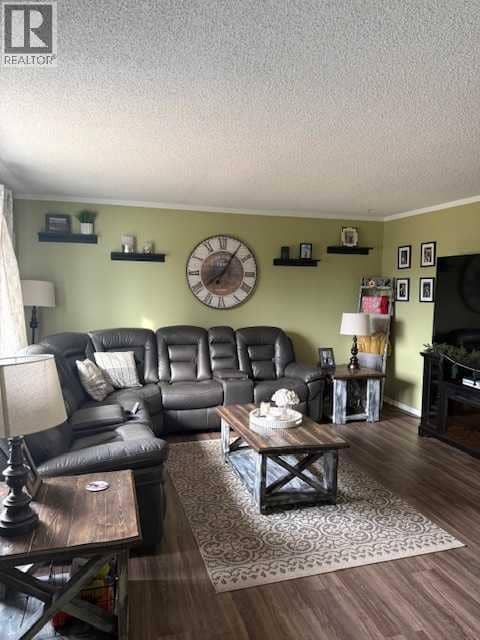 11510 Manning, Grande Cache, photo 4