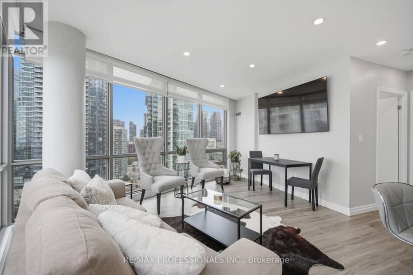2603 - 3 Navy Wharf Court — photo 18 of 40