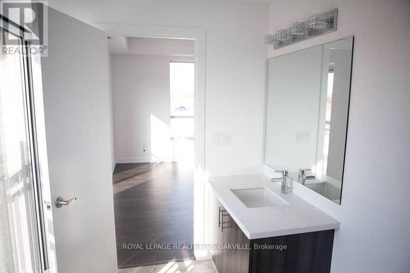 221 - 2490 Old Bronte Road — photo 10 of 20