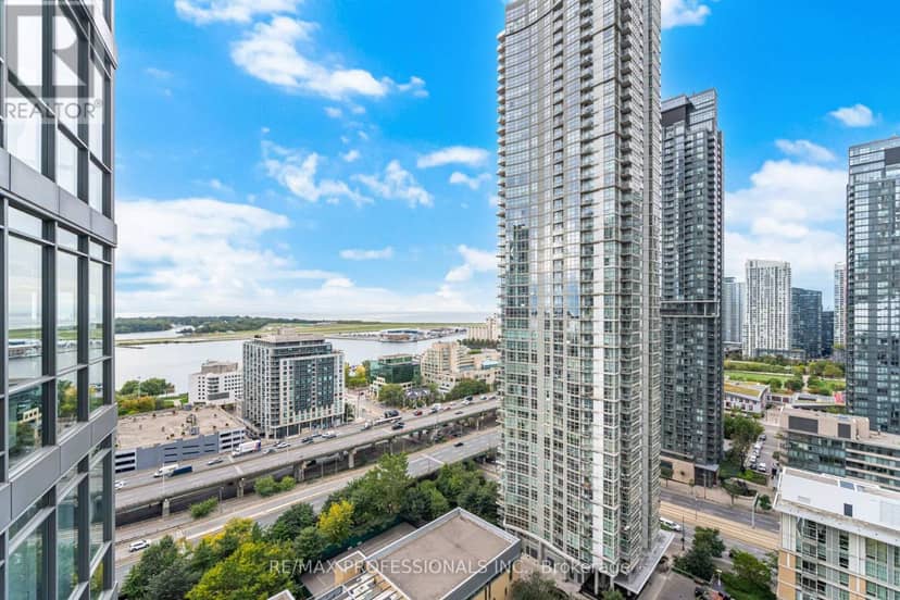 2603 - 3 Navy Wharf Court — photo 31 of 40