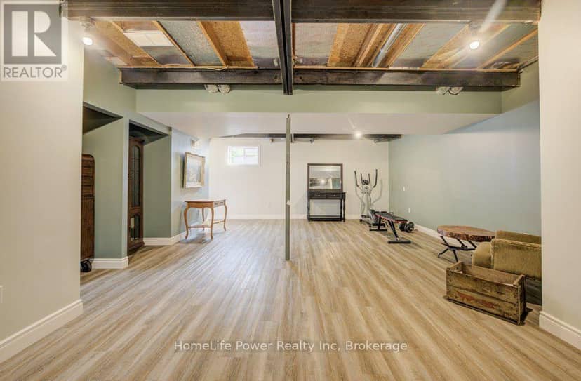 1077 Queen Street — photo 19 of 40