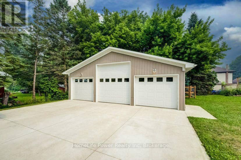 1077 Queen Street — photo 36 of 40