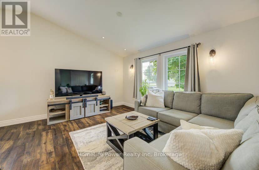 1077 Queen Street, Howick, photo 5