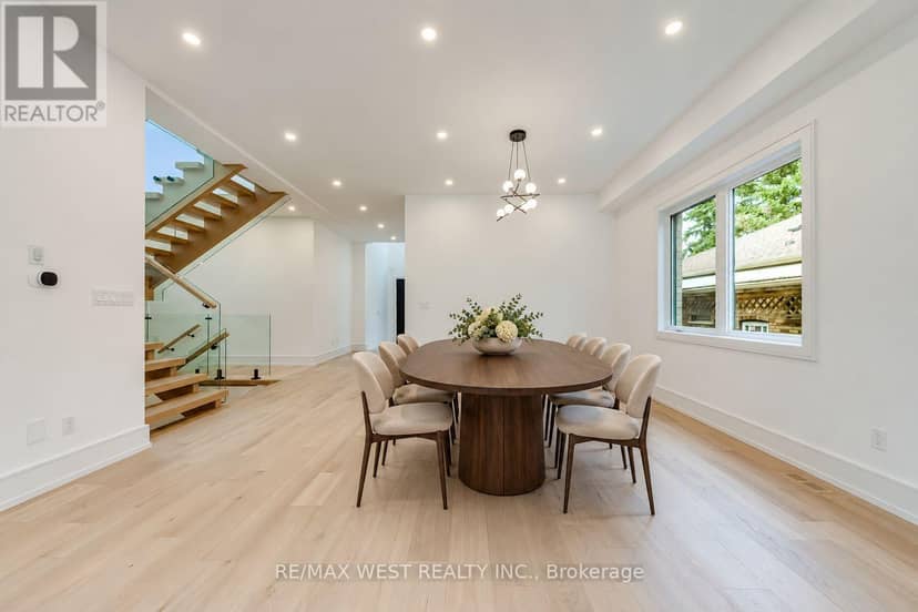 3 Amber Crescent — photo 12 of 40