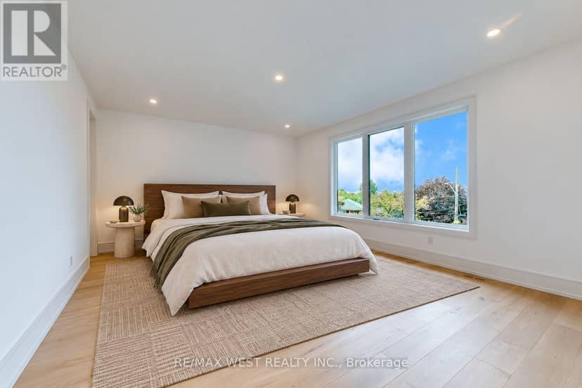 3 Amber Crescent — photo 26 of 40