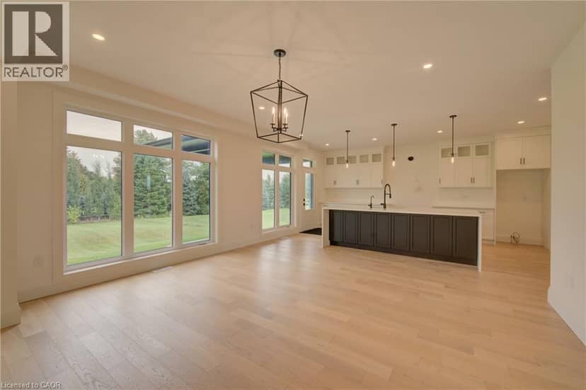 62 GEORGE Street — photo 16 of 40