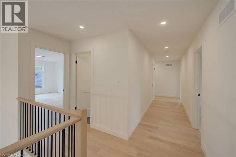 62 GEORGE Street — photo 22 of 40