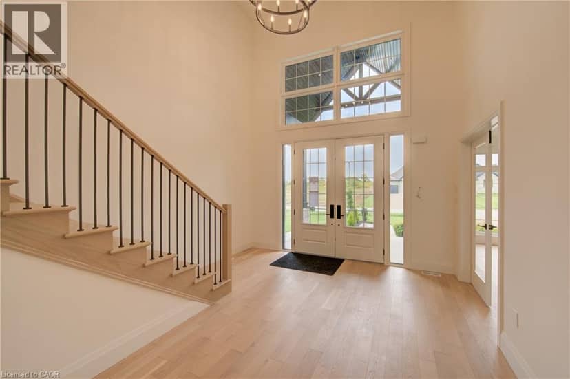 62 GEORGE Street, Bright, photo 3