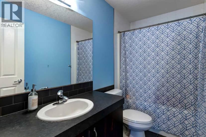 6 Elgin Meadows Road SE — photo 18 of 36