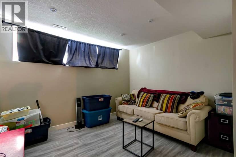 6 Elgin Meadows Road SE — photo 26 of 36