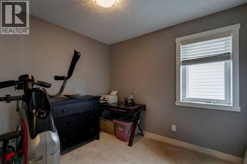 6 Elgin Meadows Road SE — photo 19 of 36