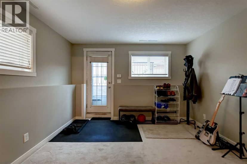 6 Elgin Meadows Road SE — photo 28 of 36