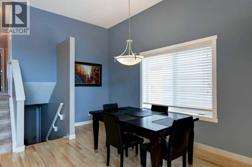 6 Elgin Meadows Road SE — photo 9 of 36