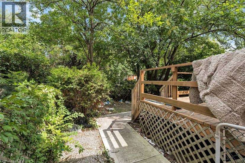 374 JOSEPHINE Avenue — photo 4 of 25