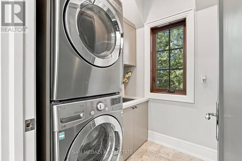 1134 Welwyn Drive — photo 37 of 40