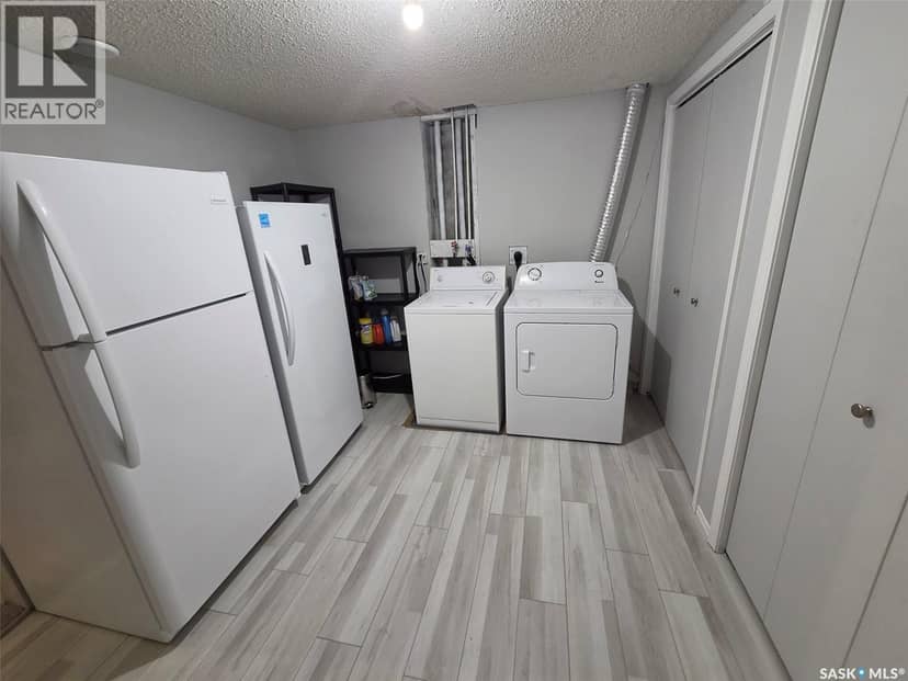 228 Railway AVENUE — photo 30 of 32