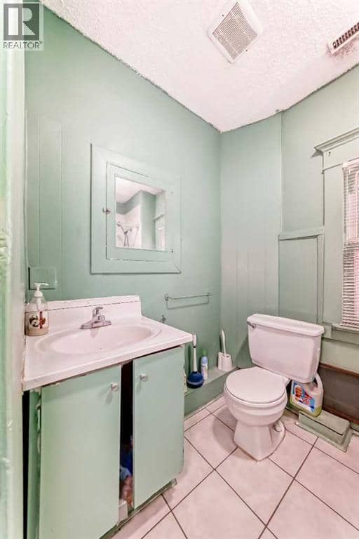 1227 13 Avenue SW — photo 13 of 29