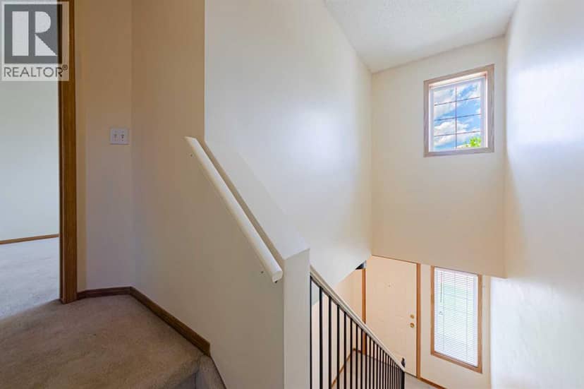 88 Country Hills Villas NW — photo 10 of 30