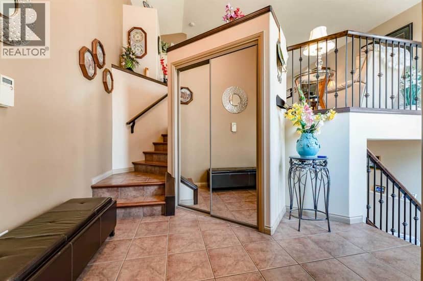 414 Gateway Crescent S — photo 22 of 40