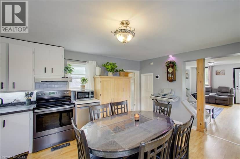 30 CAMPBELL Street — photo 17 of 38