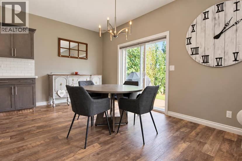 7 Tory Close, Red Deer, photo 8