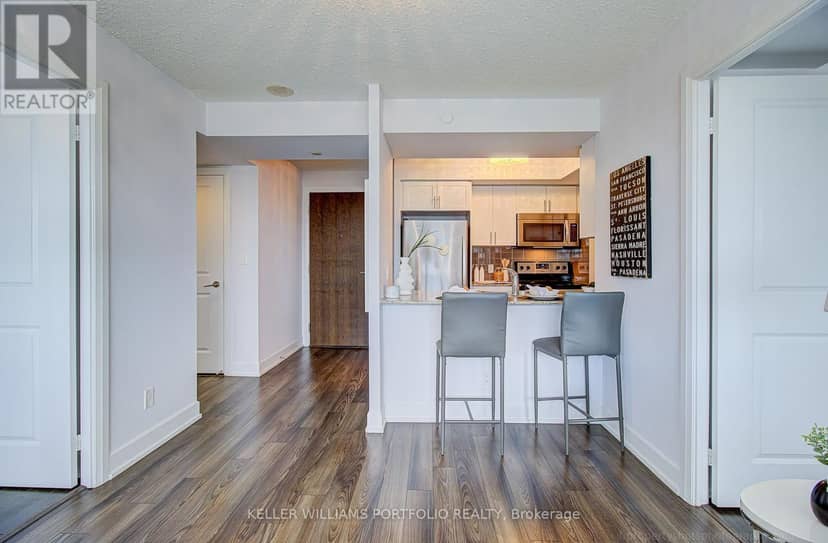 706 - 6 Eva Road — photo 20 of 33