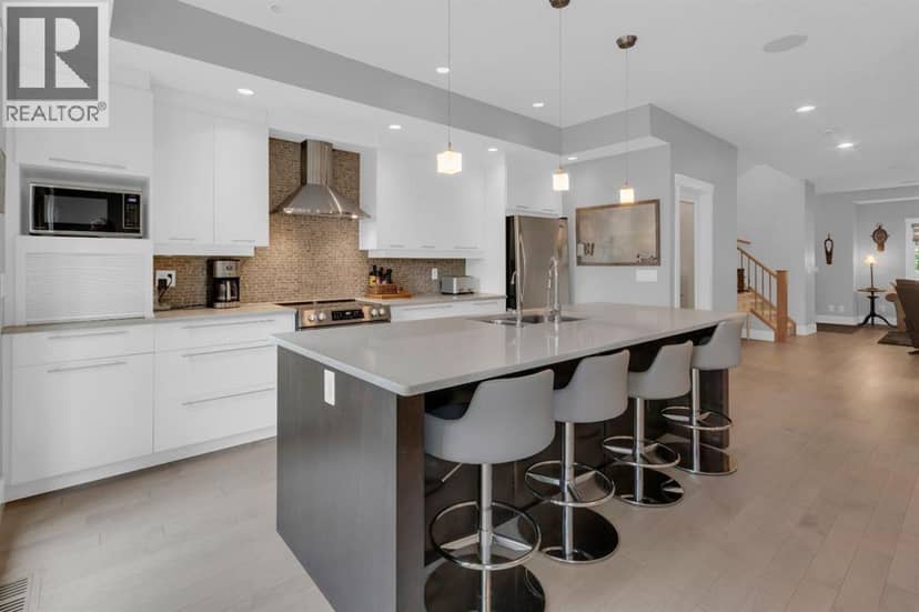 4616 82 Street NW, Calgary, photo 4