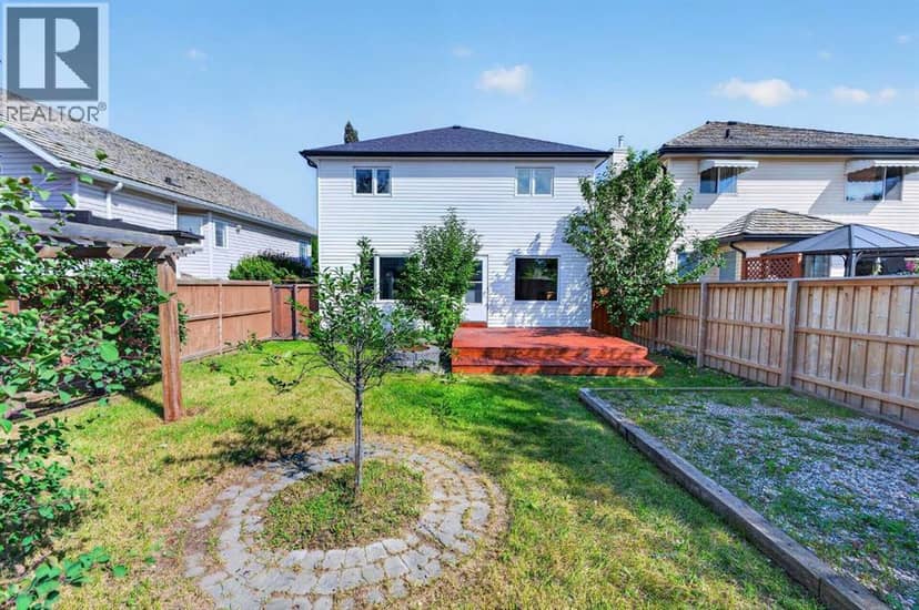 446 Harvest Hills Drive NE, Calgary, photo 2