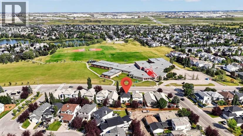 446 Harvest Hills Drive NE, Calgary, photo 3