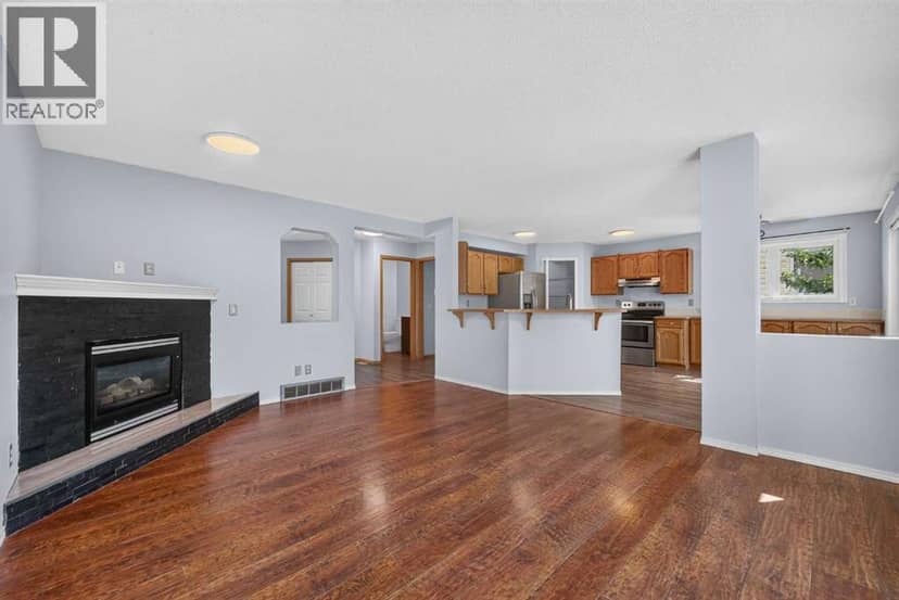 446 Harvest Hills Drive NE — photo 13 of 40
