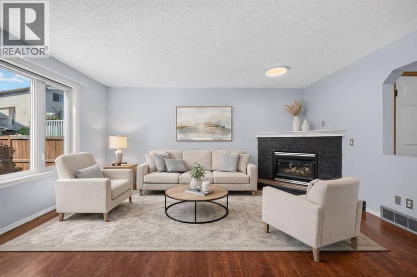 446 Harvest Hills Drive NE — photo 12 of 40