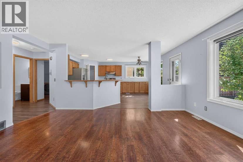 446 Harvest Hills Drive NE — photo 14 of 40