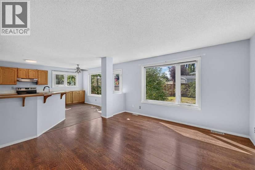 446 Harvest Hills Drive NE — photo 15 of 40