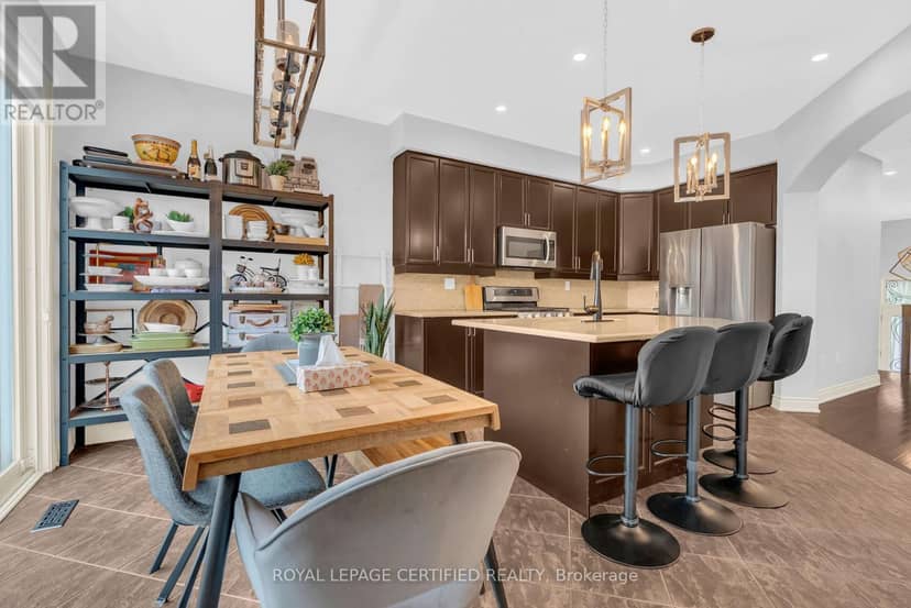 921 Hepburn Road — photo 14 of 40