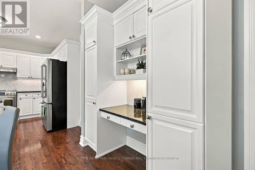 111 Hesketh Street — photo 10 of 40