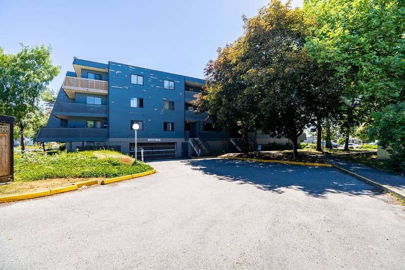 207 17661 58A AVENUE, Surrey