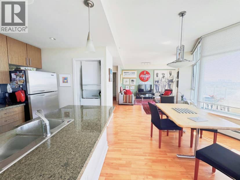 2901 58 KEEFER PLACE, Vancouver, photo 3