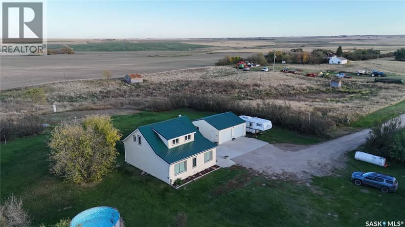 West Macrorie Farm, Fertile Valley Rm No. 285