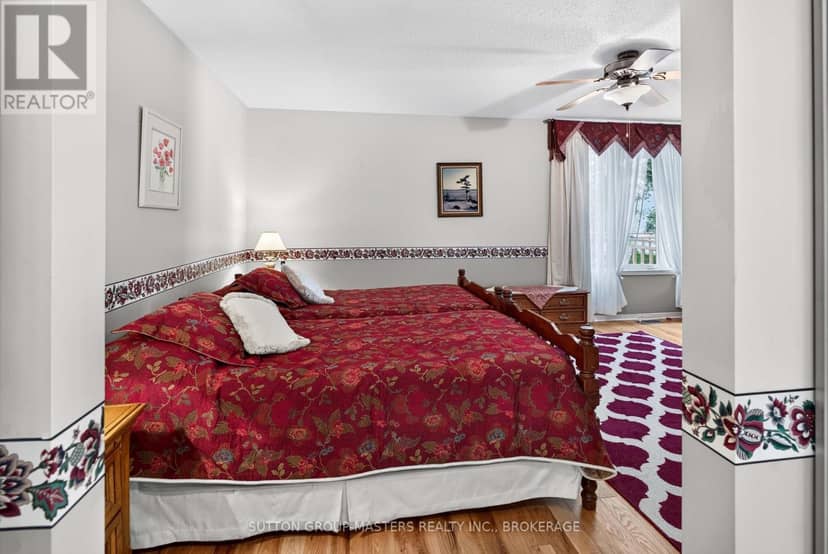 39 Abbey Dawn Drive — photo 17 of 40