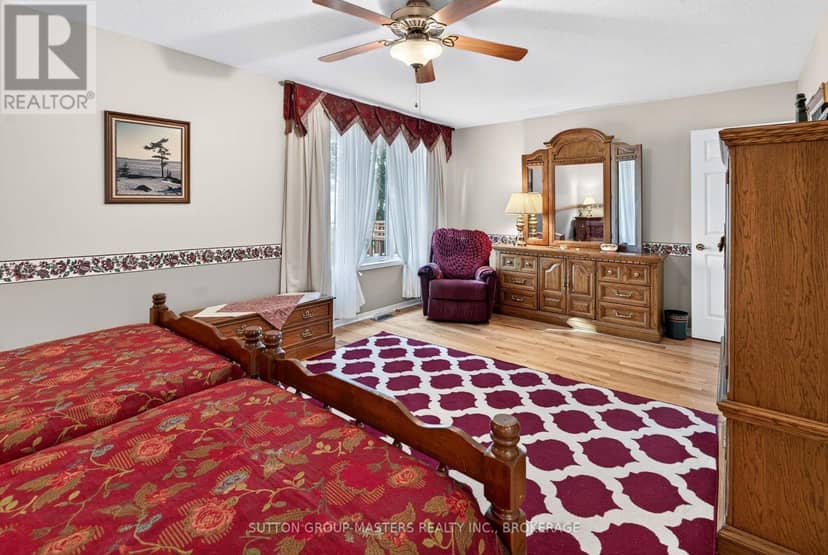 39 Abbey Dawn Drive — photo 18 of 40