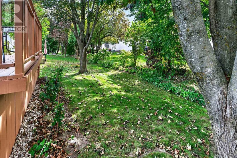 39 Abbey Dawn Drive — photo 33 of 40